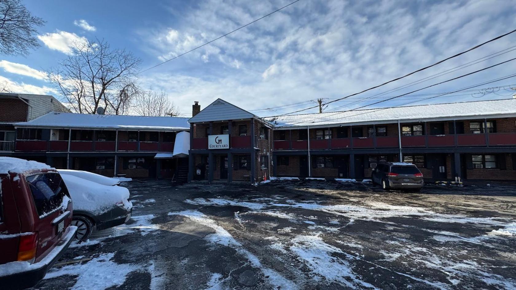Central Motel Courtyard White Plains Dış mekan fotoğraf