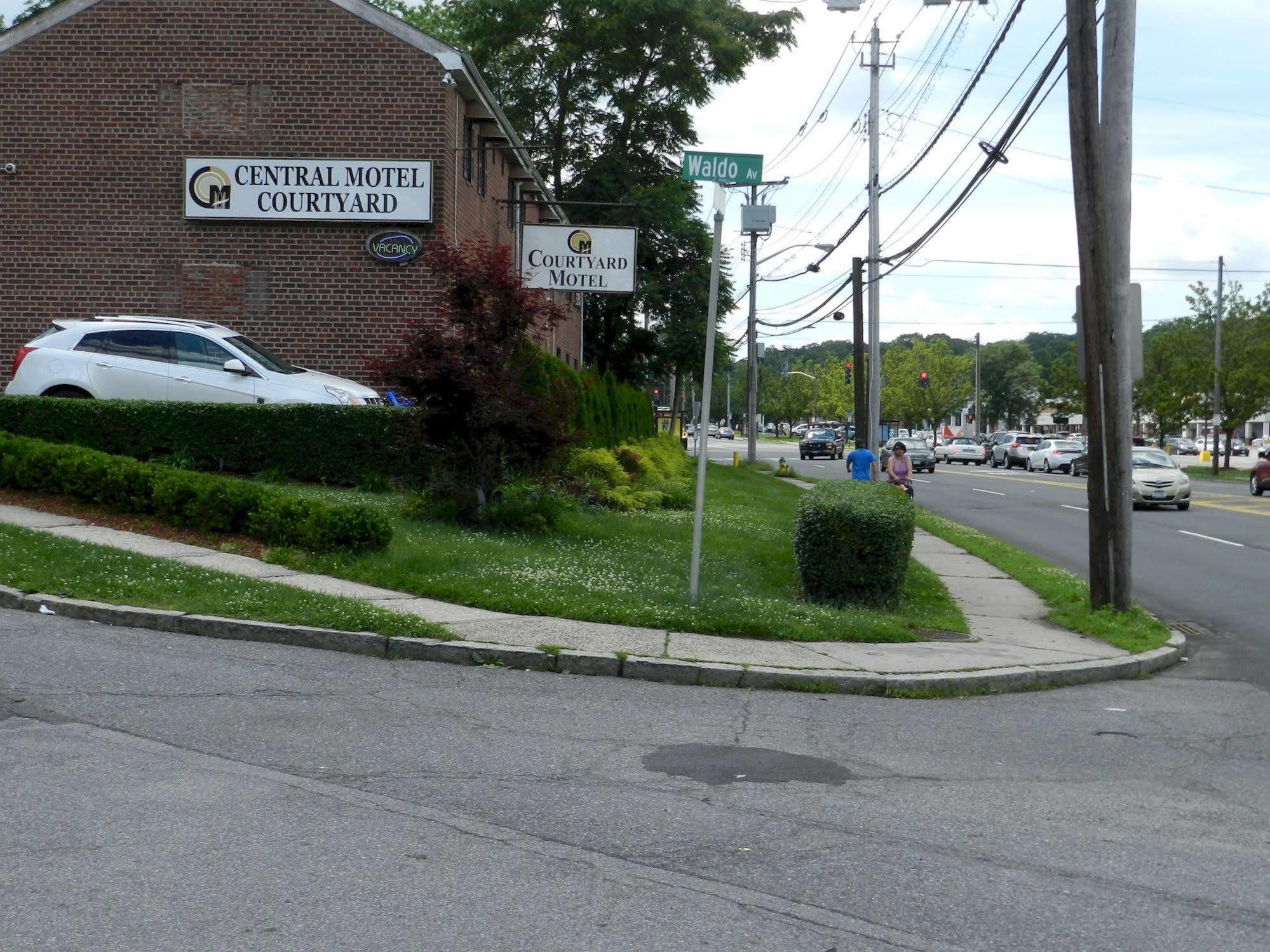 Central Motel Courtyard White Plains Dış mekan fotoğraf