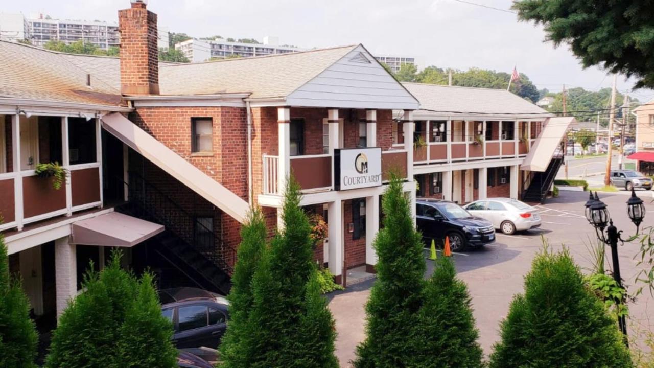 Central Motel Courtyard White Plains Dış mekan fotoğraf