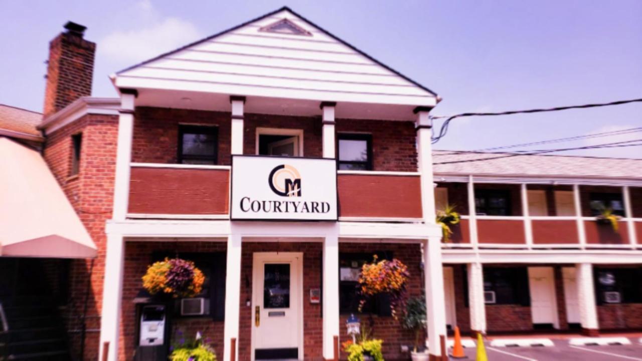 Central Motel Courtyard White Plains Dış mekan fotoğraf